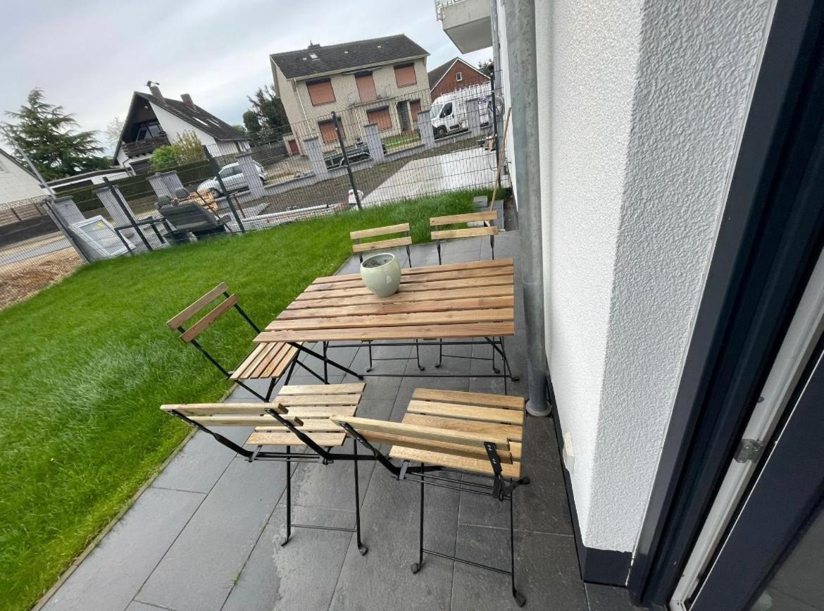 Gemuetliche Apartments Direkt An Der Grenze Von Hamburg Norderstedt Exterior photo